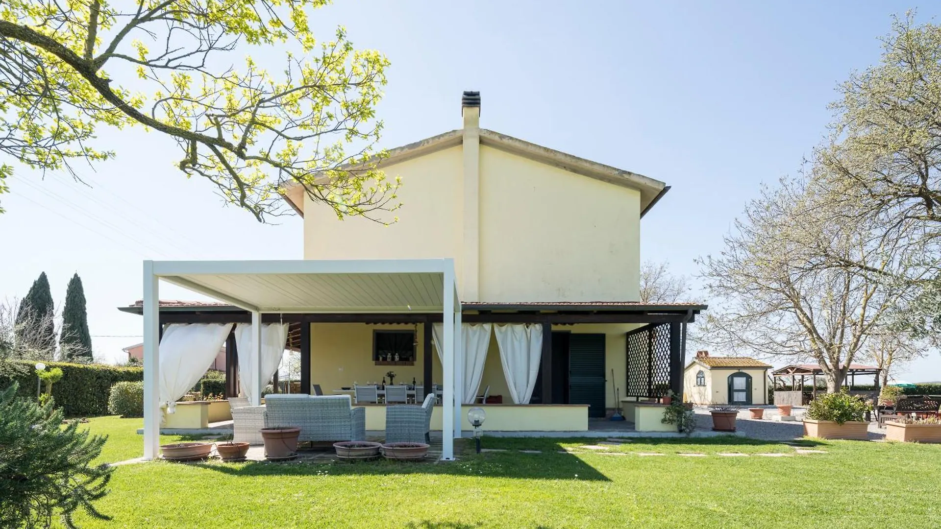 Casale Fattoria Benaris With Private Pool - Marsiliana Villa